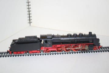 Fleischmann H0 - 4139 - Stoomlocomotief met tender (1) - BR, Hobby en Vrije tijd, Modeltreinen | H0, Nieuw