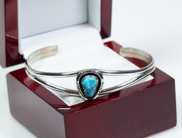 Bracelet - turquoise - Navajo - États-Unis (Sans prix de