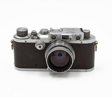 Leica IIIA + 500mm f2 + Custodia Analoge camera