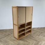 Klassehout half open kast met boven schuifdeuren (hxbxd), Huis en Inrichting, Kasten | Overige, Gebruikt