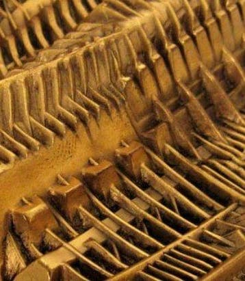 Arnaldo Pomodoro (1926) - Sculpture, Rilievo ondulato per, Antiek en Kunst
