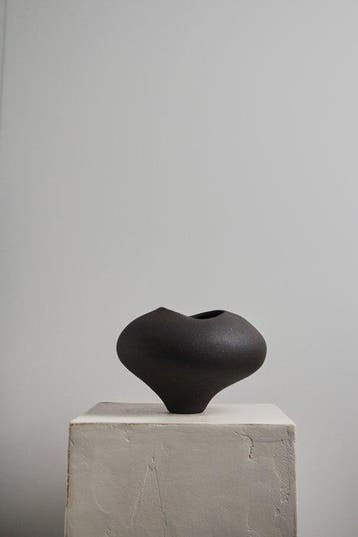 Valentina Cojocaru - Sculpture, Ebony - 18 cm - Grès