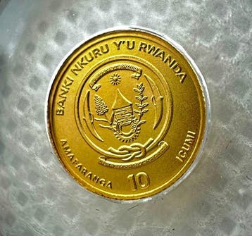 Rwanda. 10 Amafaranga Ochse , oro 1/200 oz .9999 (Zonder