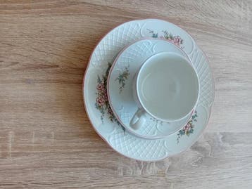 Service à thé (18) - Porcelaine