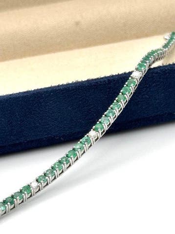 Tennis armband - 18 karaat Witgoud - 4.17ct. tw. Smaragd -