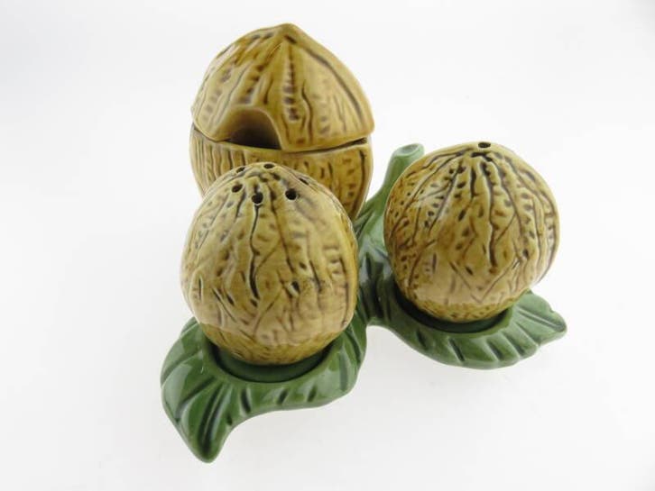 Cruet set Walnoot, Maison & Meubles, Cuisine | Ustensiles de cuisine, Envoi