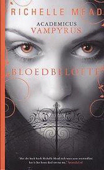 Bloedbelofte 9789048003952 Richelle Mead, Verzenden, Gelezen, Richelle Mead