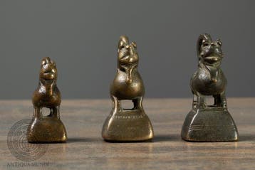 3 opiumgewichten uit Birma / Myanmar – brons –