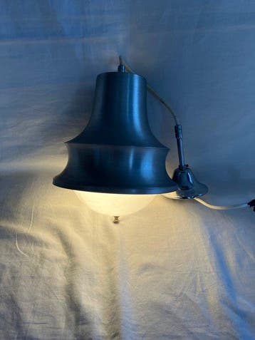 Plafondlamp - Opaline glas - Ruimtevaarttijdperk