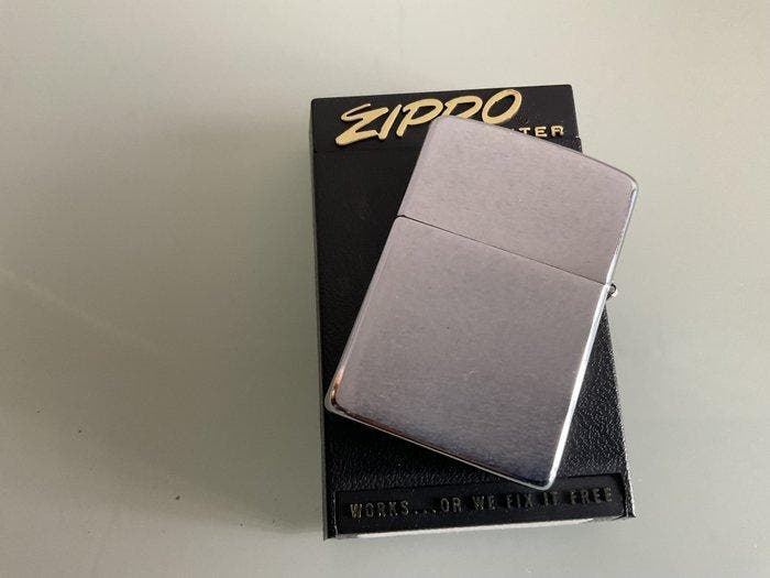 Zippo - Encendedor zippo Lucky Strike 1989 - Zakaansteker -, Collections, Articles de fumeurs, Briquets & Boîtes d'allumettes