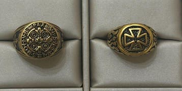 Themacollectie - Een religieuze collectie ringen met het