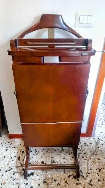 Regutti - Fratelli Reguiti - Valet - Bois
