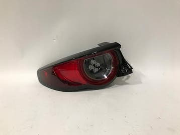 Mazda 3 BP 19- hatchback achterlicht links LED BCKC-51160, Verzenden