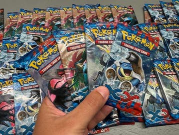 Pokémon - 44 Booster pack - 44 Pokemon XY Base Set Booster, Hobby en Vrije tijd, Nieuw