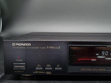 Pioneer - F-656 Mark II Tuner