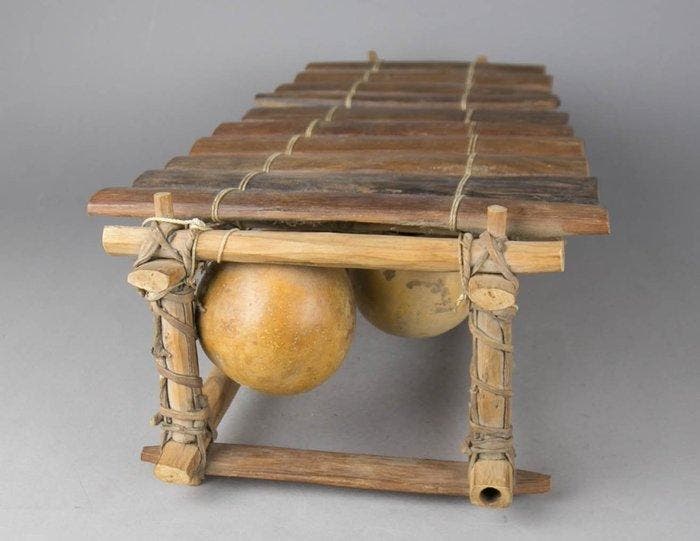Hand-made - Antique Balafon - Xylophone - -, Musique & Instruments, Instruments à vent | Flûtes à bec