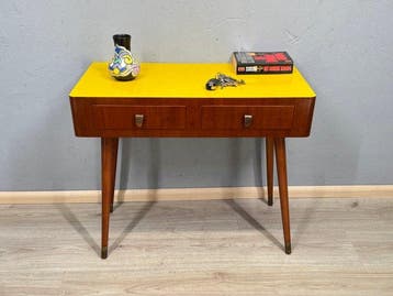 Tafel - Hout - Vintage mid-century sidetable met twee lades