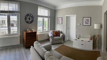 Appartement en Avenue de Stalingrad, Brussels, Immo, Appartements & Studios à louer, 20 à 35 m², Bruxelles