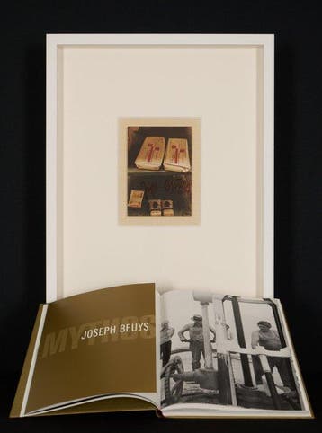 Joseph Beuys (1921-1986) - Signierte Art Card „Das