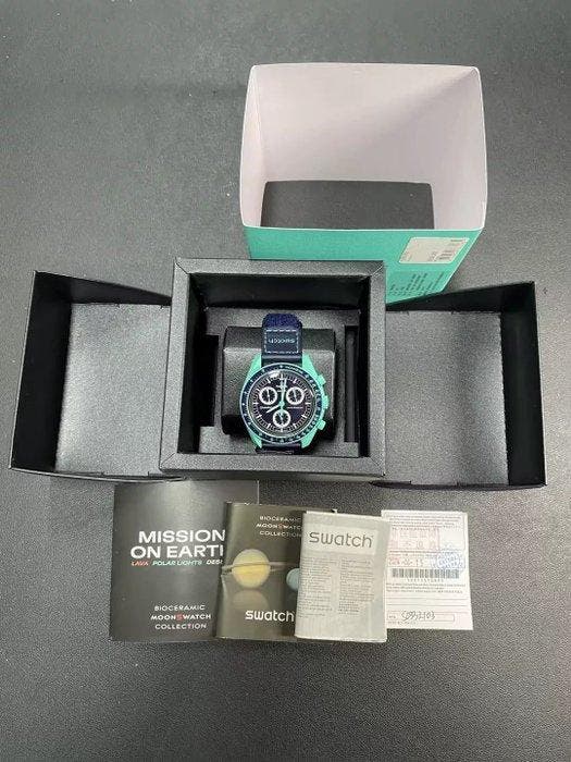Omega x Swatch - MoonSwatch “Mission on Earth – Polar, Handtassen en Accessoires, Horloges | Heren