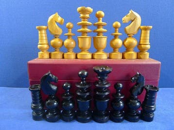 XXL Jeu déchecs type regence du café de Paris en buis King