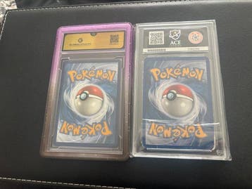 Pokémon - 2 Graded card - Gengar, Charizard Full art, Foil -, Hobby en Vrije tijd, Nieuw