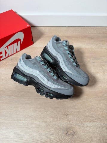 Nike - Sneakers - Maat: EU 38 - Nieuw met tags, Nieuw