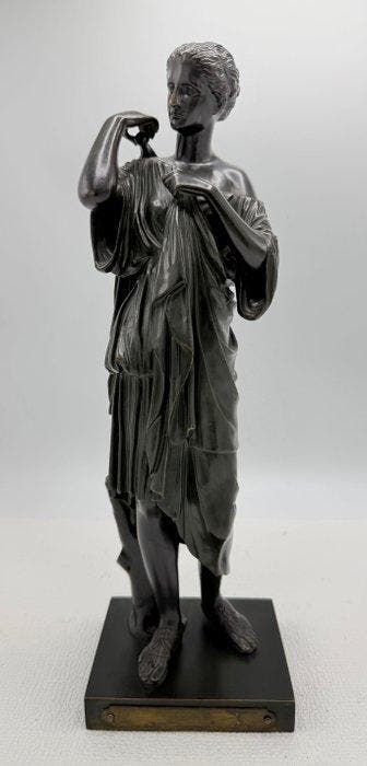 H. Luppens & Cie - sculptuur, Diane de Gabies - 40 cm -, Antiek en Kunst, Antiek | Keramiek en Aardewerk