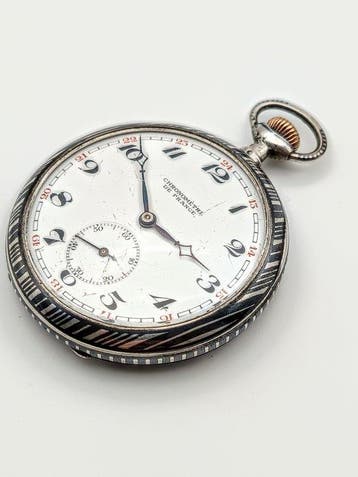 Chronometre de France - Caja Nielada de Huguenin Frères -, Nieuw