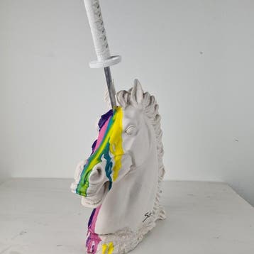 Santicri (1992) - Unicorns are real