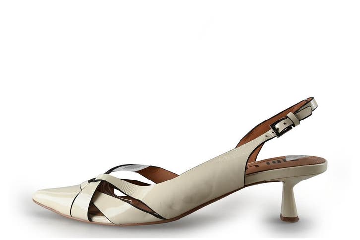 Bibi Lou Pumps in maat 39 Wit, Kleding | Dames, Schoenen, Wit, Zo goed als nieuw, Pumps, Verzenden