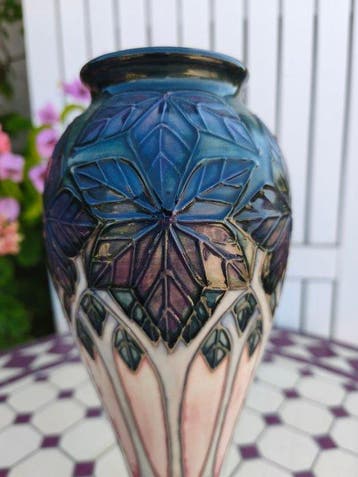 Moorcroft Pottery - Vase - Faïence