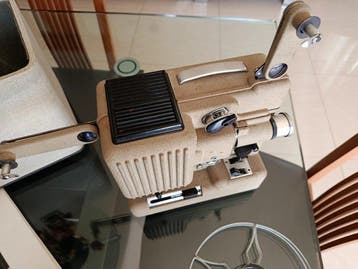 Eumig P8 Automatic Videoprojector