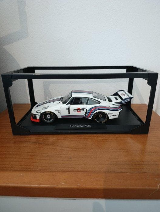 Norev 1:18 - Modelauto - Porsche - 935, Hobby & Loisirs créatifs, Voitures miniatures | 1:5 à 1:12