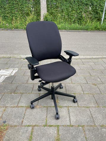 Steelcase Leap V2 Bureaustoelen - Zwart - Full Option, Verzenden, Bureaustoel