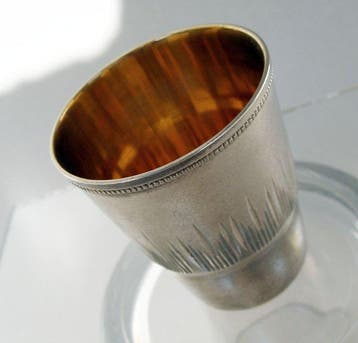 High-Quality Gilt Silver Vodka Cup - Russia, Antiek en Kunst, Antiek | Zilver en Goud