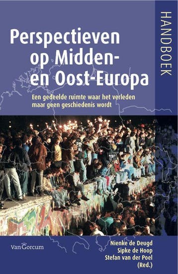 Perspectieven op Midden- en Oost-Europa 9789023247555, Boeken, Verzenden, Gelezen, Nienke de Deugd