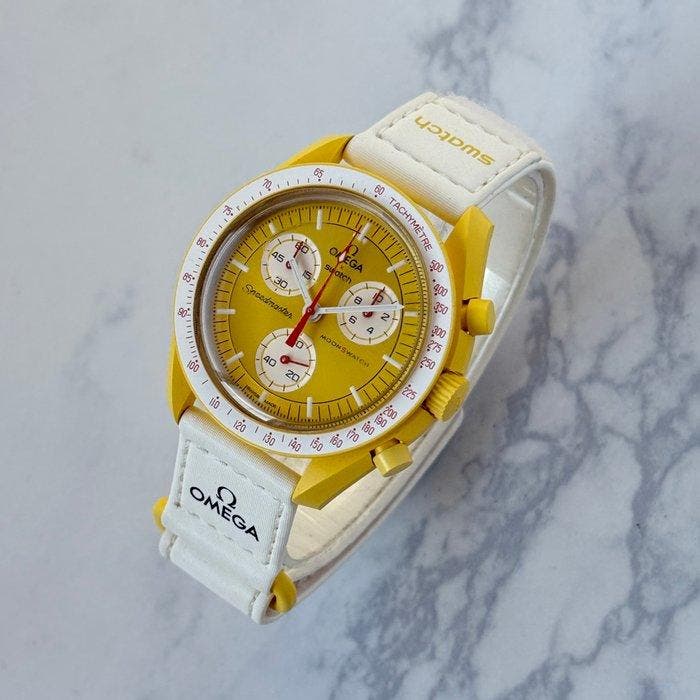Omega x Swatch - MoonSwatch - Mission to the Sun - Sans prix, Handtassen en Accessoires, Horloges | Heren