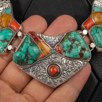 Rood koraal, barnsteen, Himalaya Turkoois (howliet) -, Verzamelen, Mineralen en Fossielen