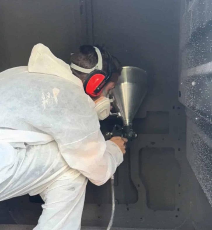 Isolation au liège projeté pour VAN L2H2, Caravanes & Camping, Accessoires de camping, Enlèvement