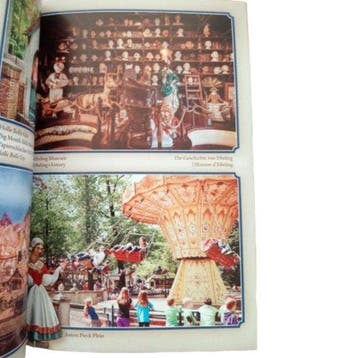 Fotoboekje Efteling 2022 - rood 8718503877976 Efteling, Verzenden, Gelezen, Efteling