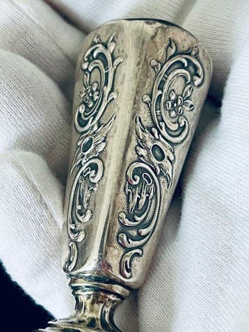 Aristocratie Argent Cachet Monogrammé - 6.2 cm (Sans prix de