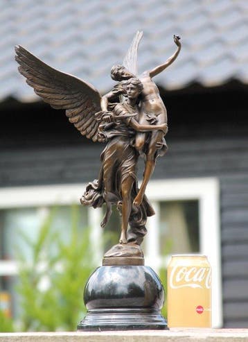 sculptuur, gloria victus - 49 cm - brons marmer