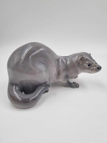 Royal Copenhagen - Figuur - Royal Copenhagen Mink Figurine