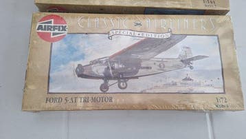 Airfix 1:144 - Modelbouwdoos (2) - Ford 5-AT Tri-Motor;