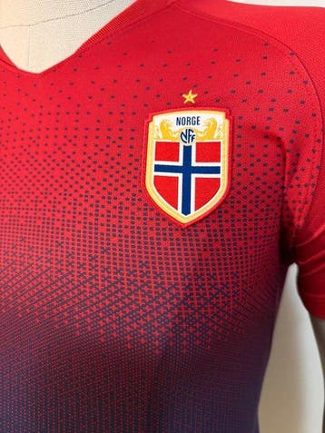 Norway - Nationale voetbalteams - 2017 - Voetbalshirt, Nieuw