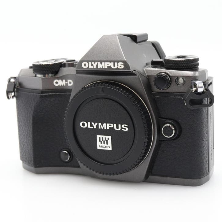 Olympus OM-D E-M5 mark II Titanium Limited Edition body |, Audio, Tv en Foto, Fotocamera's Digitaal, Zo goed als nieuw, Olympus