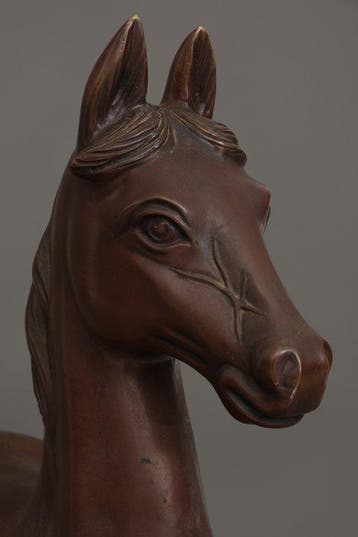 Okimono  dun cheval (uma) - Bronze patiné - Japon -