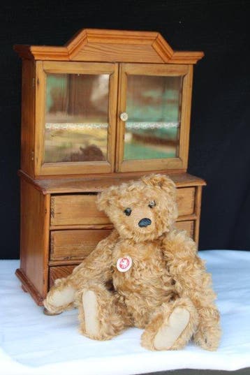 Steiff: Teddybeer Beer 28 PB 1904 replica, 2004 - Ours en