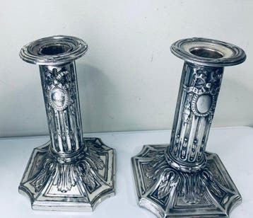 Victor Saglier - Kaarsenhouder Gesilverd bronzen kandelaren